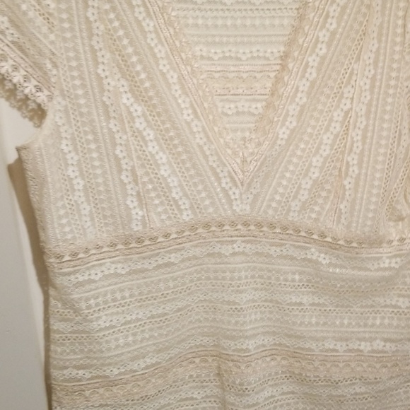 Banana Republic Sheer short sleeve printed top - Picture 2 of 5